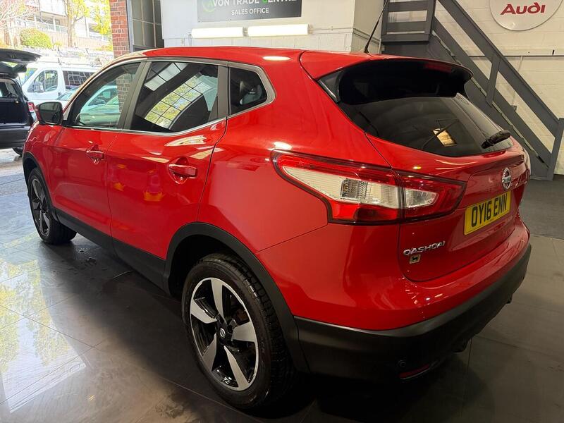 Nissan Qashqai 1.5 dCi N-Connecta 2WD Euro 6 (s/s) 5dr - U215