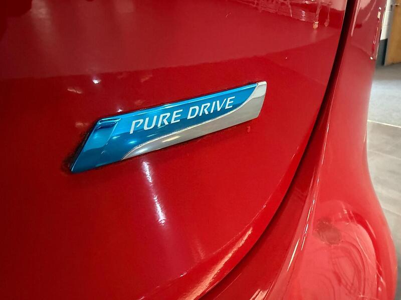 Nissan Qashqai 1.5 dCi N-Connecta 2WD Euro 6 (s/s) 5dr - U215