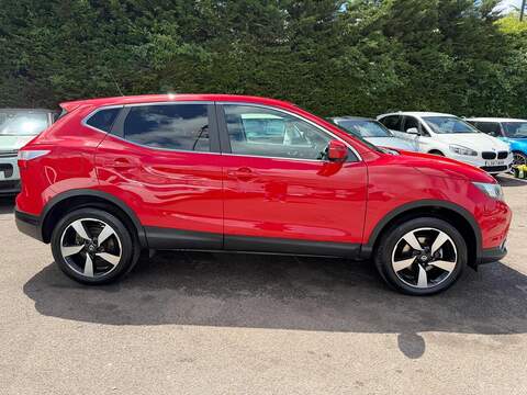 Nissan Qashqai 1.5 dCi N-Connecta 2WD Euro 6 (s/s) 5dr - U215