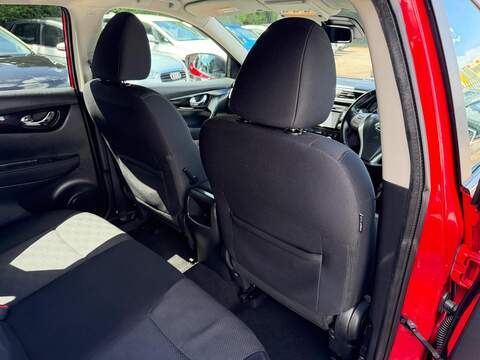 Nissan Qashqai 1.5 dCi N-Connecta 2WD Euro 6 (s/s) 5dr - U215