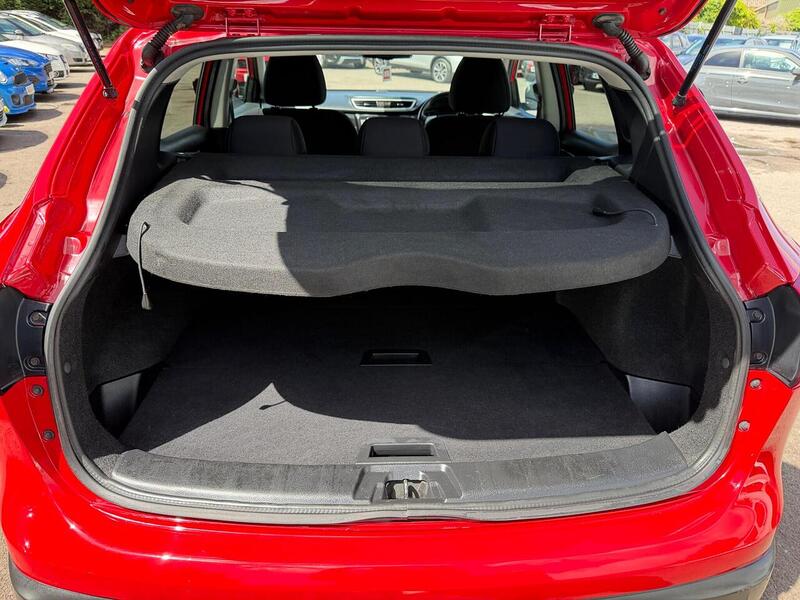 Nissan Qashqai 1.5 dCi N-Connecta 2WD Euro 6 (s/s) 5dr - U215