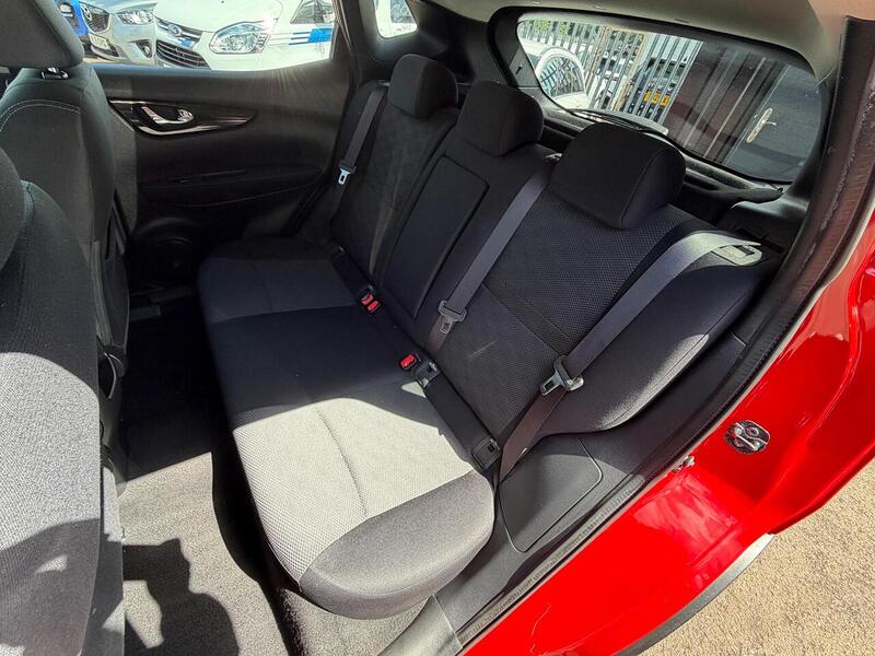 Nissan Qashqai 1.5 dCi N-Connecta 2WD Euro 6 (s/s) 5dr - U215