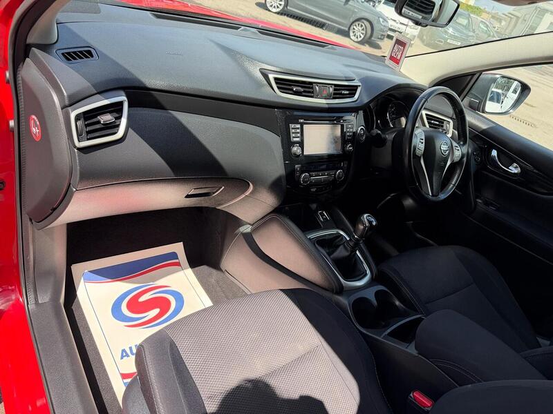 Nissan Qashqai 1.5 dCi N-Connecta 2WD Euro 6 (s/s) 5dr - U215