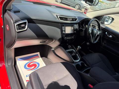 Nissan Qashqai 1.5 dCi N-Connecta 2WD Euro 6 (s/s) 5dr - U215