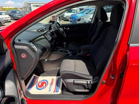 Nissan Qashqai 1.5 dCi N-Connecta 2WD Euro 6 (s/s) 5dr - U215