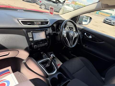 Nissan Qashqai 1.5 dCi N-Connecta 2WD Euro 6 (s/s) 5dr - U215