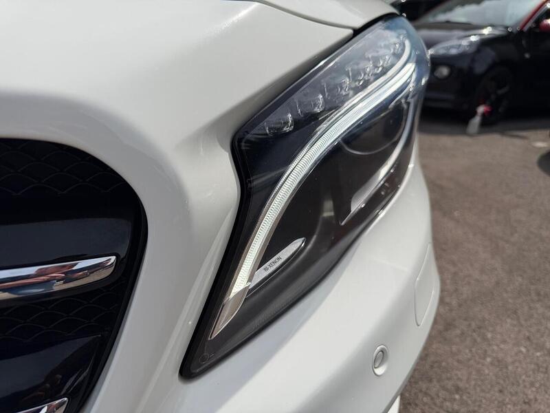 Mercedes-Benz GLA 2.1 GLA200d AMG Line (Premium Plus) Euro 6 (s/s) 5dr - U224