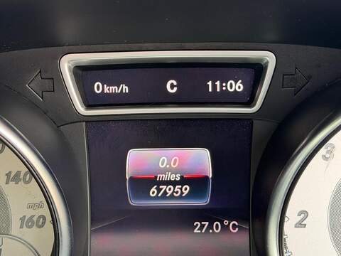 Mercedes-Benz GLA 2.1 GLA200d AMG Line (Premium Plus) Euro 6 (s/s) 5dr - U224