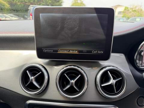Mercedes-Benz GLA 2.1 GLA200d AMG Line (Premium Plus) Euro 6 (s/s) 5dr - U224