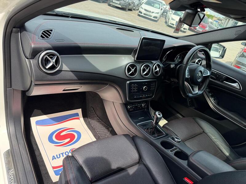 Mercedes-Benz GLA 2.1 GLA200d AMG Line (Premium Plus) Euro 6 (s/s) 5dr - U224