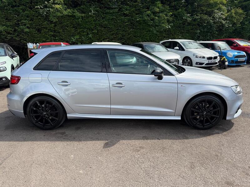 Audi A3 1.5 TFSI CoD Black Edition Sportback S Tronic Euro 6 (s/s) 5dr - U226