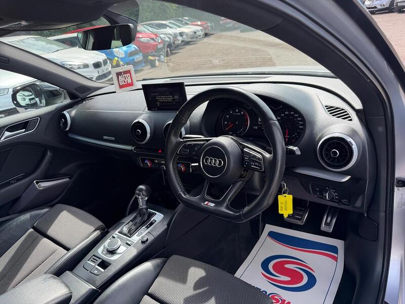 Audi A3 1.5 TFSI CoD Black Edition Sportback S Tronic Euro 6 (s/s) 5dr - U226