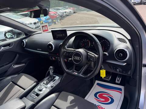 Audi A3 1.5 TFSI CoD Black Edition Sportback S Tronic Euro 6 (s/s) 5dr - U226