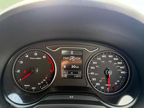 Audi A3 1.5 TFSI CoD Black Edition Sportback S Tronic Euro 6 (s/s) 5dr - U226