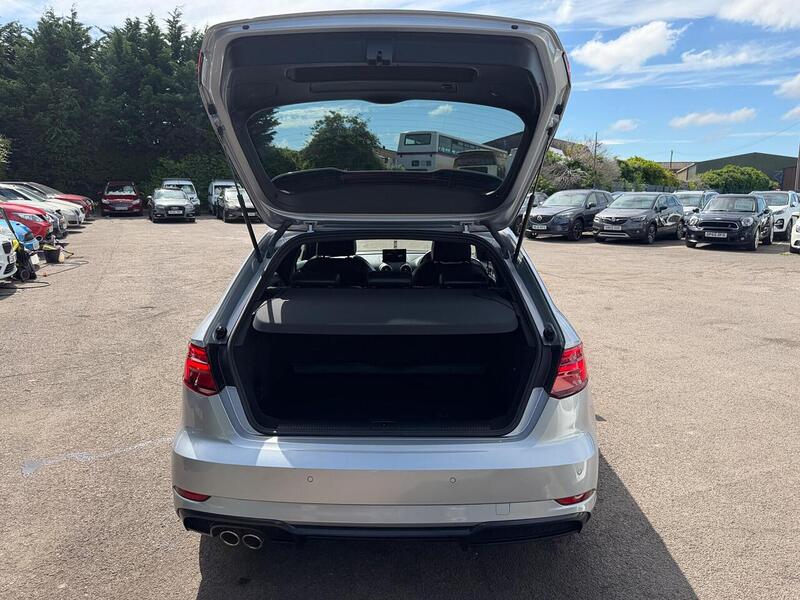 Audi A3 1.5 TFSI CoD Black Edition Sportback S Tronic Euro 6 (s/s) 5dr - U226