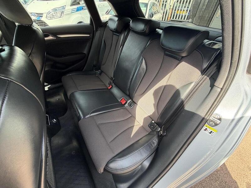 Audi A3 1.5 TFSI CoD Black Edition Sportback S Tronic Euro 6 (s/s) 5dr - U226