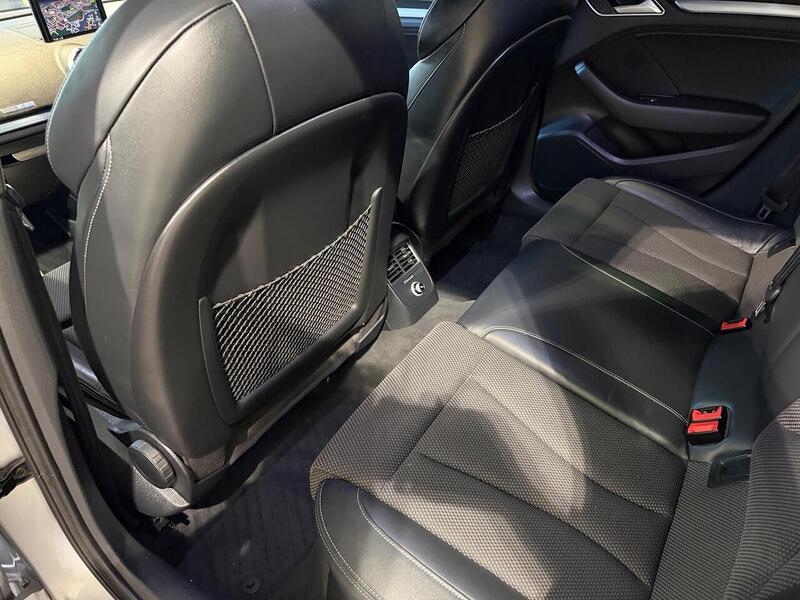 Audi A3 1.5 TFSI CoD Black Edition Sportback S Tronic Euro 6 (s/s) 5dr - U226