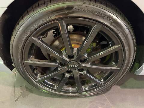 Audi A3 1.5 TFSI CoD Black Edition Sportback S Tronic Euro 6 (s/s) 5dr - U226