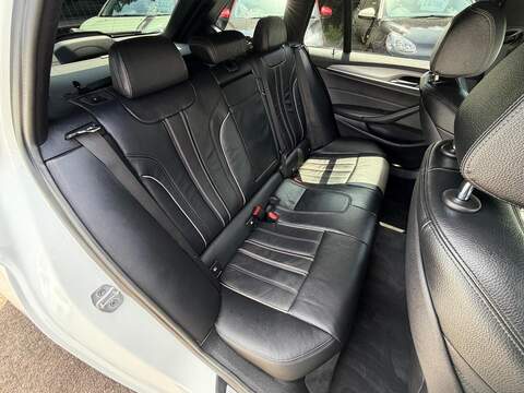 BMW 5 Series 2.0 520d M Sport Touring Auto xDrive Euro 6 (s/s) 5dr - U227