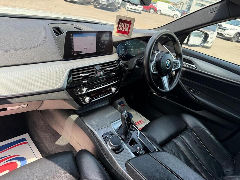 BMW 5 Series 2.0 520d M Sport Touring Auto xDrive Euro 6 (s/s) 5dr - U227