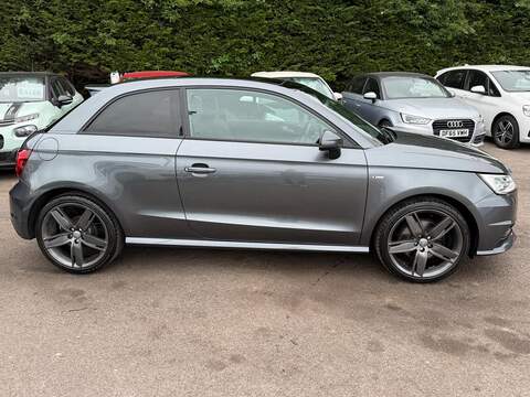 Audi A1 1.4 TFSI CoD Black Edition Euro 6 (s/s) 3dr - U228