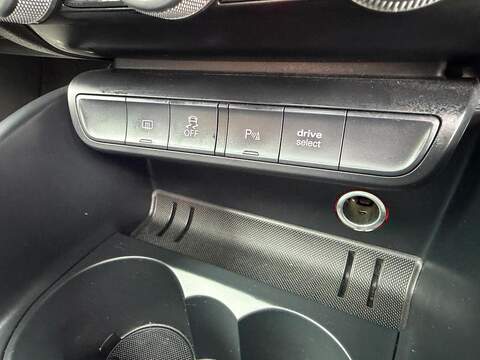 Audi A1 1.4 TFSI CoD Black Edition Euro 6 (s/s) 3dr - U228