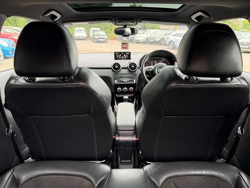 Audi A1 1.4 TFSI CoD Black Edition Euro 6 (s/s) 3dr - U228