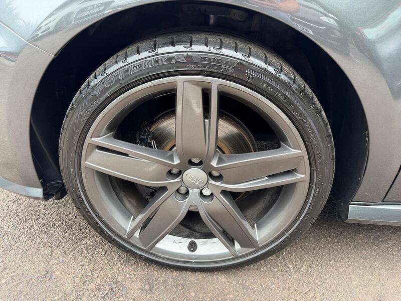 Audi A1 1.4 TFSI CoD Black Edition Euro 6 (s/s) 3dr - U228
