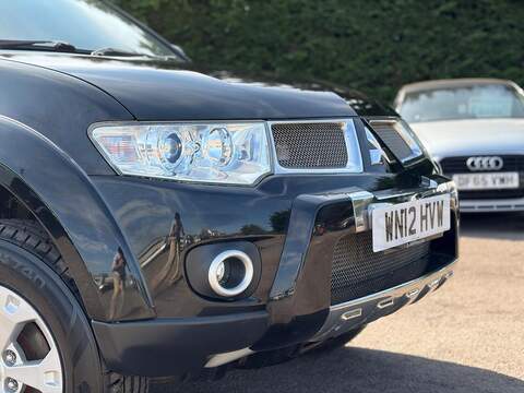 Mitsubishi L200 2.5 DI-D Barbarian 4WD Euro 5 4dr (LB) - U234