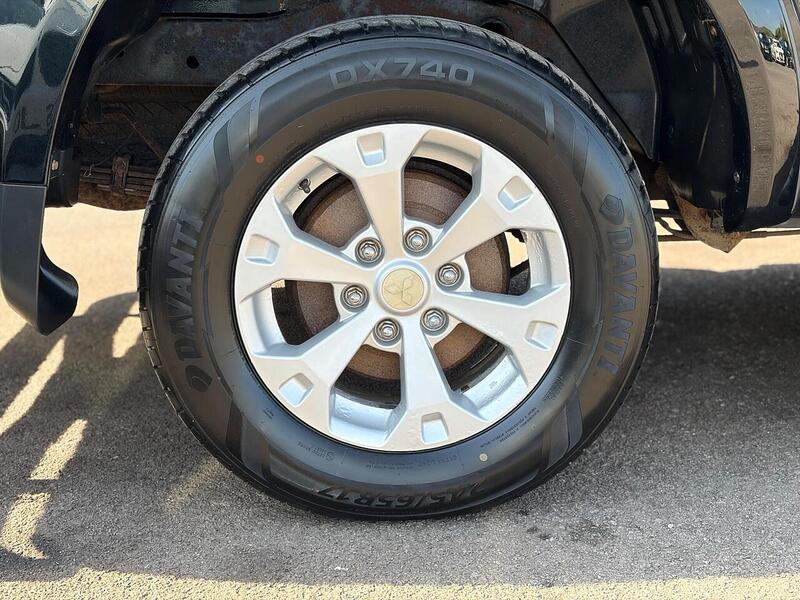 Mitsubishi L200 2.5 DI-D Barbarian 4WD Euro 5 4dr (LB) - U234