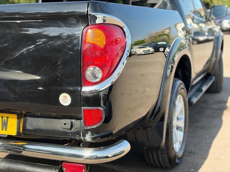 Mitsubishi L200 2.5 DI-D Barbarian 4WD Euro 5 4dr (LB) - U234