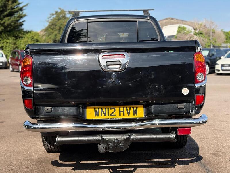 Mitsubishi L200 2.5 DI-D Barbarian 4WD Euro 5 4dr (LB) - U234