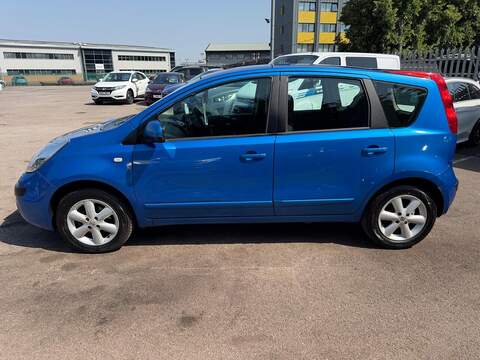 Nissan Note 1.6 16v SE Hatchback 5dr Petrol Automatic (166 g/km, 109 bhp) - U238