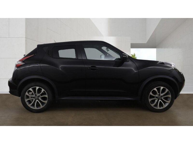 Nissan Juke 1.6 Tekna XTRON Euro 6 5dr - U240