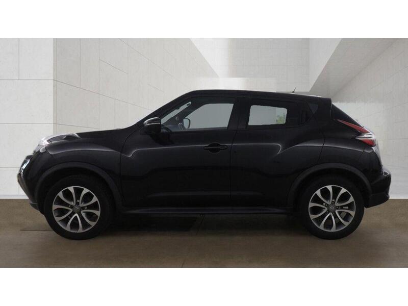 Nissan Juke 1.6 Tekna XTRON Euro 6 5dr - U240