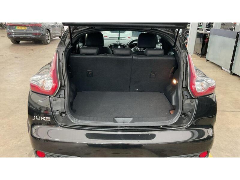 Nissan Juke 1.6 Tekna XTRON Euro 6 5dr - U240
