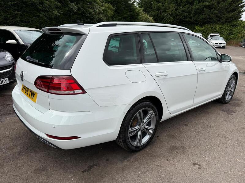Volkswagen Golf VW GOLF 1.4 TSI (NON UK) DSG Estate - U242