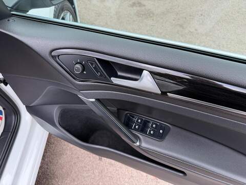 Volkswagen Golf VW GOLF 1.4 TSI (NON UK) DSG Estate - U242