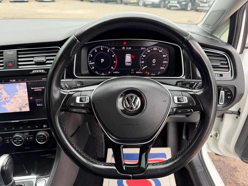 Volkswagen Golf VW GOLF 1.4 TSI (NON UK) DSG Estate - U242