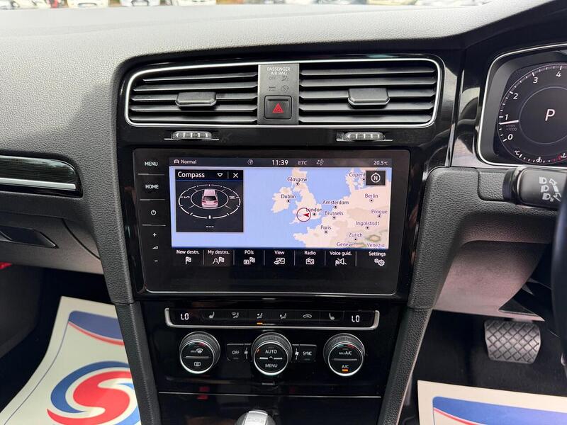 Volkswagen Golf VW GOLF 1.4 TSI (NON UK) DSG Estate - U242