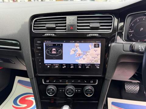 Volkswagen Golf VW GOLF 1.4 TSI (NON UK) DSG Estate - U242