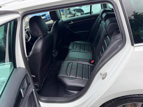 Volkswagen Golf VW GOLF 1.4 TSI (NON UK) DSG Estate - U242