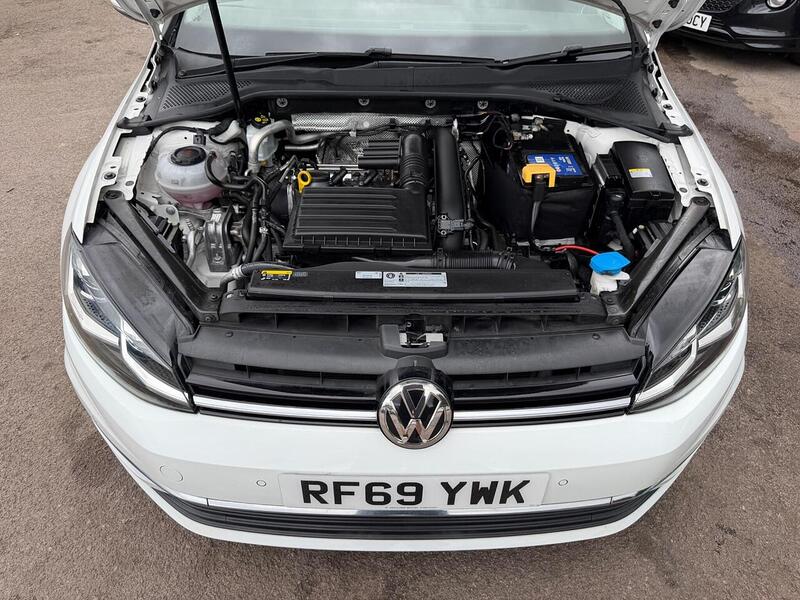 Volkswagen Golf VW GOLF 1.4 TSI (NON UK) DSG Estate - U242
