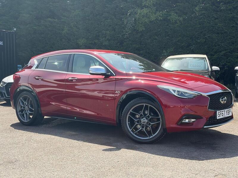 Infiniti Q30 2.2d Premium Tech DCT AWD Euro 6 (s/s) 5dr - U244