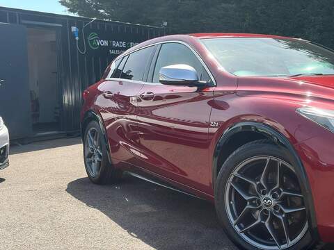 Infiniti Q30 2.2d Premium Tech DCT AWD Euro 6 (s/s) 5dr - U244