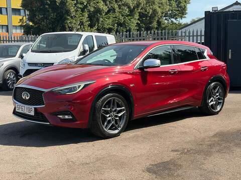 Infiniti Q30 2.2d Premium Tech DCT AWD Euro 6 (s/s) 5dr - U244