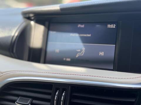 Infiniti Q30 2.2d Premium Tech DCT AWD Euro 6 (s/s) 5dr - U244