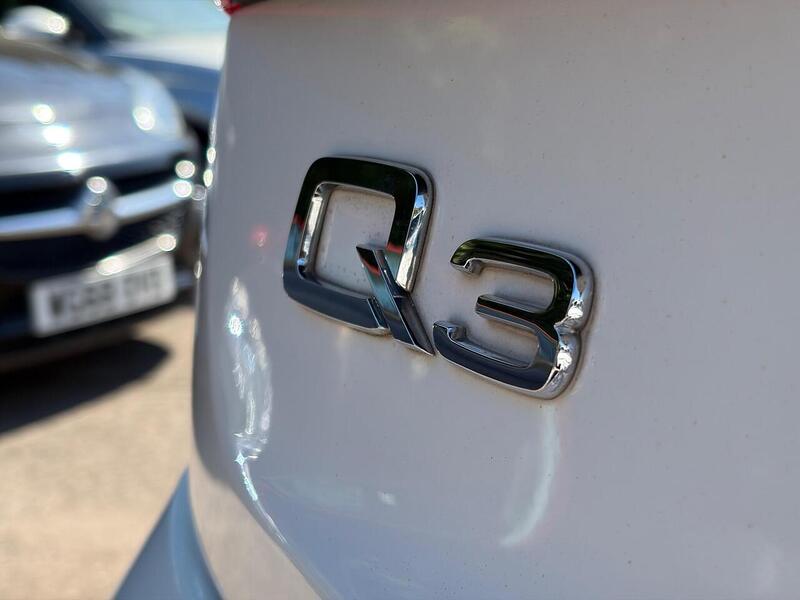 Audi Q3 2.0 TDI S line quattro Euro 6 (s/s) 5dr (Nav) - U248