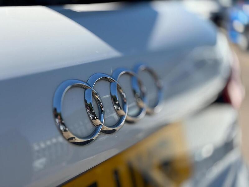 Audi Q3 2.0 TDI S line quattro Euro 6 (s/s) 5dr (Nav) - U248