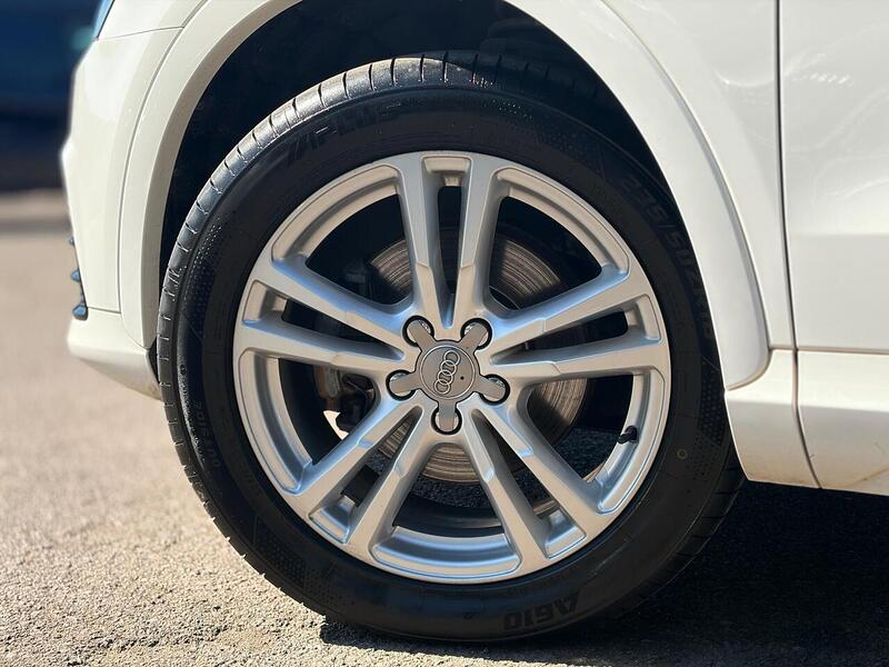 Audi Q3 2.0 TDI S line quattro Euro 6 (s/s) 5dr (Nav) - U248